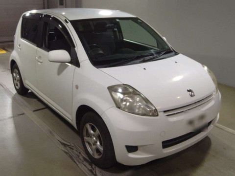 2010 Toyota Passo KGC10[2]