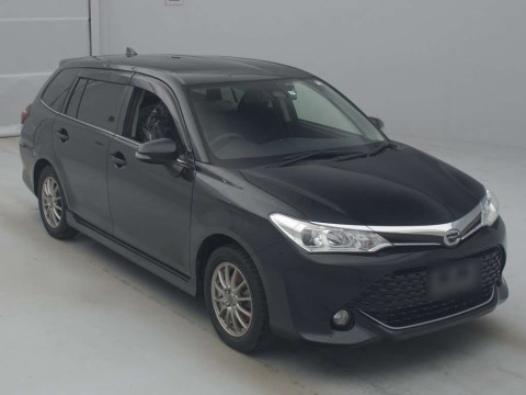 2017 Toyota Corolla Fielder NZE161G[2]