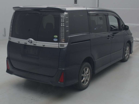 2014 Toyota Voxy ZRR85W[1]