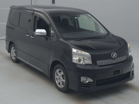 2014 Toyota Voxy ZRR70W[2]