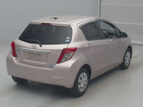 2012 Toyota Vitz KSP130[1]