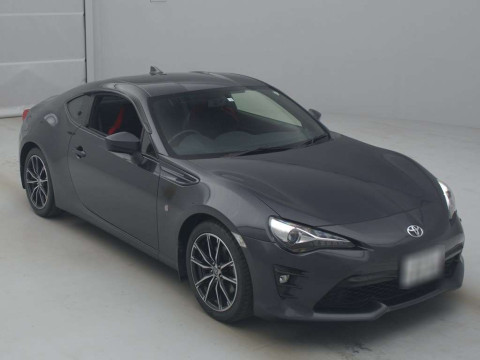 2018 Toyota 86 ZN6[2]