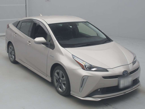 2020 Toyota Prius ZVW51[2]