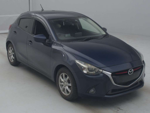 2015 Mazda Demio DJ5FS[2]