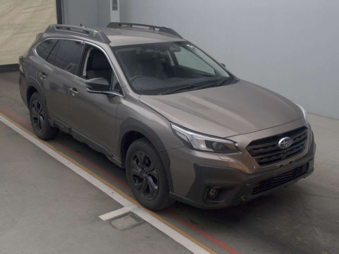 2023 Subaru Legacy Outback BT5[2]