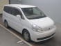 2002 Nissan Serena