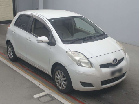 2008 Toyota Vitz KSP90[2]