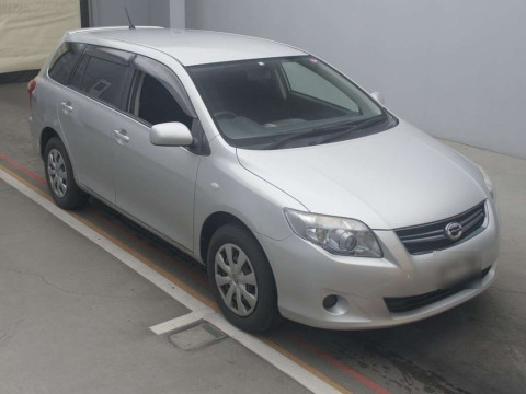 2010 Toyota Corolla Fielder NZE144G[2]