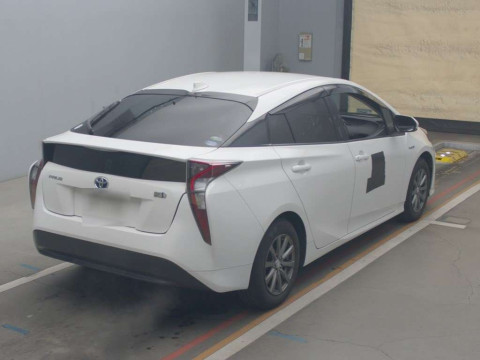 2018 Toyota Prius ZVW50[1]