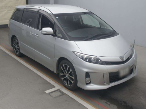 2013 Toyota Estima ACR50W[2]