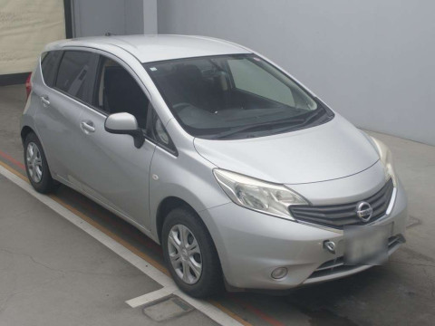 2014 Nissan Note E12[2]