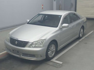 2004 Toyota Crown