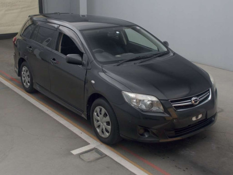 2012 Toyota Corolla Fielder NZE141G[2]