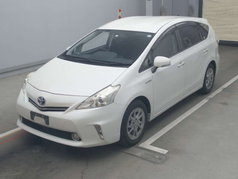 2014 Toyota Prius alpha ZVW40W[0]