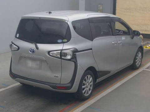 2015 Toyota Sienta NHP170G[1]