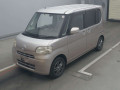 2011 Daihatsu Tanto