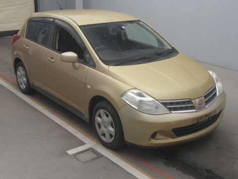 2012 Nissan Tiida C11[2]