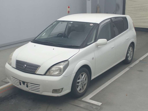 2004 Toyota OPA ZCT10[0]