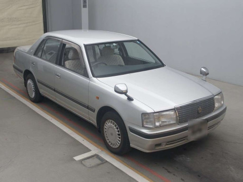 1999 Toyota Crown GS151[2]