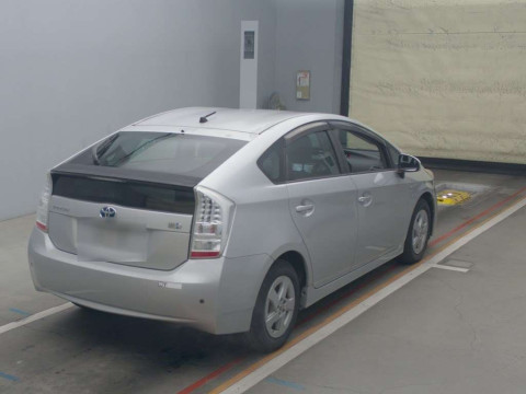 2010 Toyota Prius ZVW30[1]