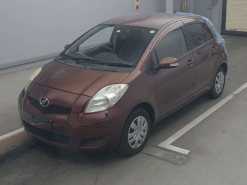 2010 Toyota Vitz SCP90[0]