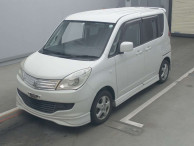 2012 Mitsubishi Delica D2