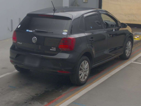 2014 Volkswagen Polo 6RCJZ[1]