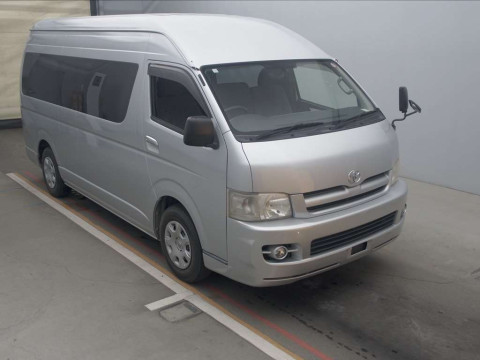 2005 Toyota Hiace Commuter KDH222B[2]