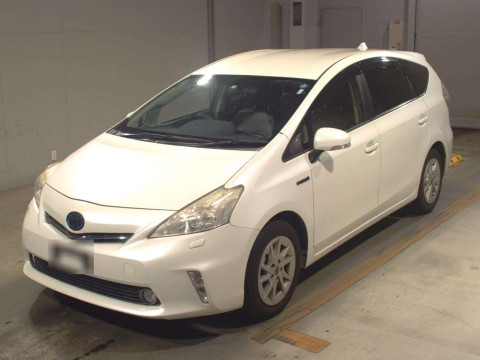 2013 Toyota Prius alpha ZVW40W[0]