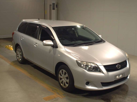 2011 Toyota Corolla Fielder NZE141G[2]