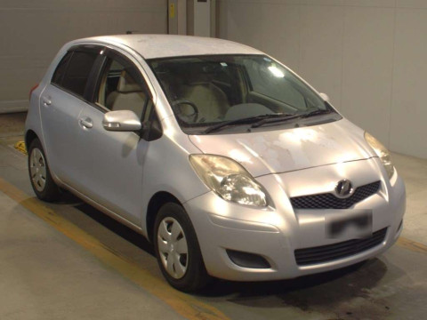 2008 Toyota Vitz SCP90[2]