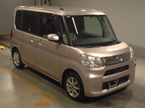 2014 Daihatsu Tanto LA600S[2]