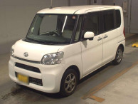 2014 Daihatsu Tanto