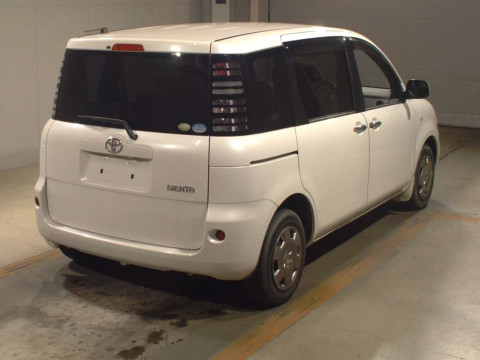 2006 Toyota Sienta NCP81G[1]