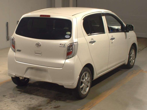 2014 Daihatsu Mira es LA300S[1]