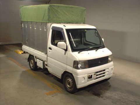 2003 Mitsubishi Minicab Truck U62T[2]