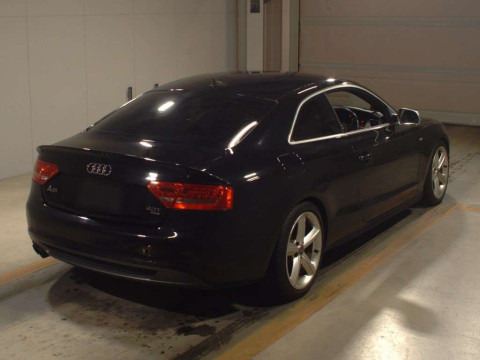 2010 Audi A5 8TCDNF[1]