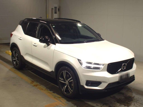 2020 Volvo XC40 XB420TXCM[2]