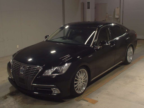 2015 Toyota Crown Hybrid AWS210[0]