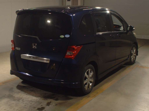 2009 Honda Freed GB3[1]