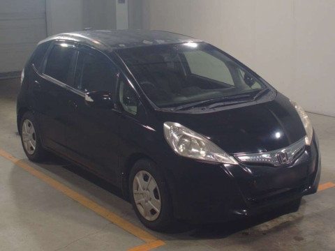 2012 Honda Fit Hybrid GP1[2]