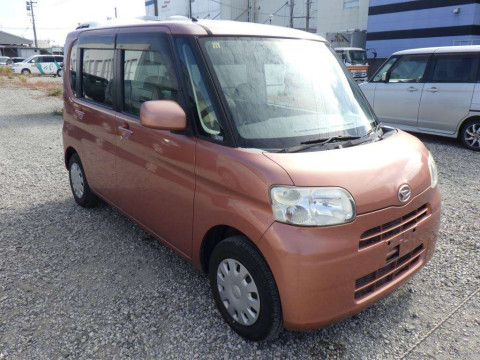 2009 Daihatsu Tanto L375S[2]