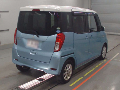 2015 Mitsubishi eK Space B11A[1]