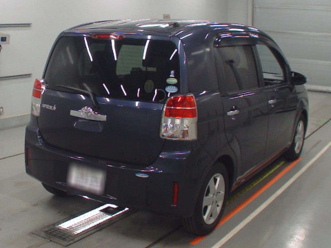 2013 Toyota Spade NCP141[1]