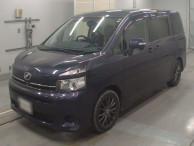 2012 Toyota Voxy