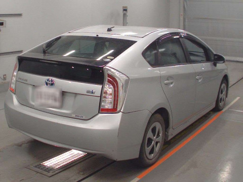 2014 Toyota Prius ZVW30[1]