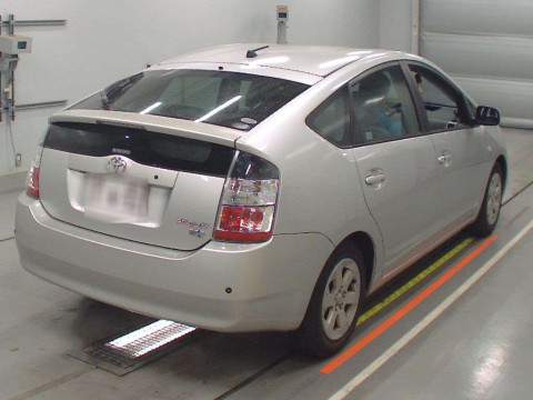 2004 Toyota Prius NHW20[1]