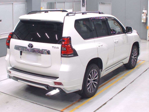 2020 Toyota Land Cruiser Prado GDJ151W[1]