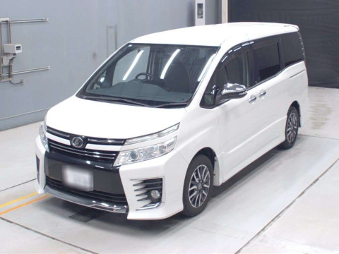 2015 Toyota Voxy ZRR80W[0]