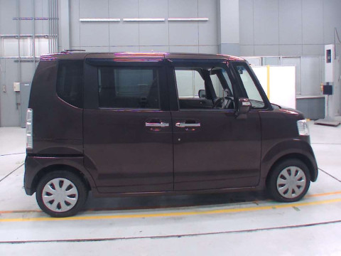 2015 Honda N-BOX JF1[2]